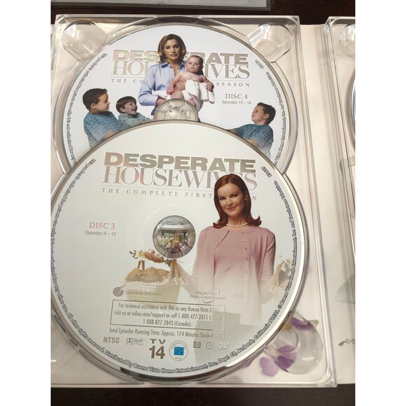 Desperate Housewives: Complete First Season DVD, 2004 TV Series - Show boxed set - Picture 7 of 8